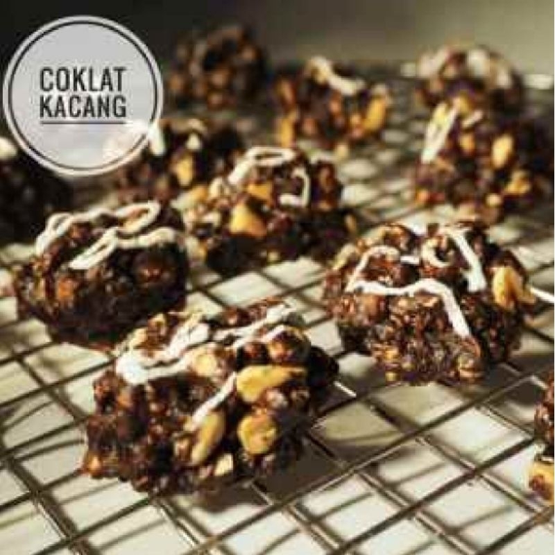 

Kue Coklat Kacang