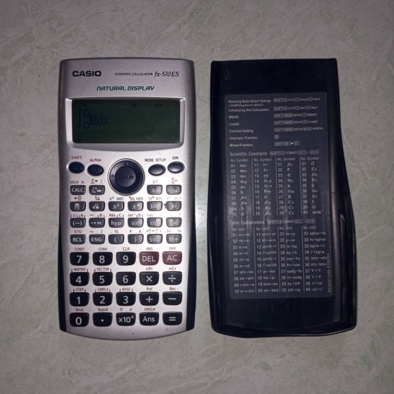 

Preloved kalkulator calculator scientific Casio fx-570ES bekas