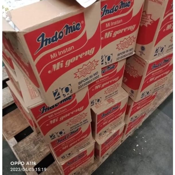 

Indomie goreng spesial