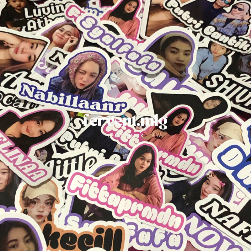 

[BISA COD] Sticker Custom Nama Sticker Custom Foto Sticker Viral Tiktok