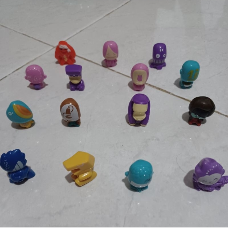 Gogos Crazy Bones (Berwarna)