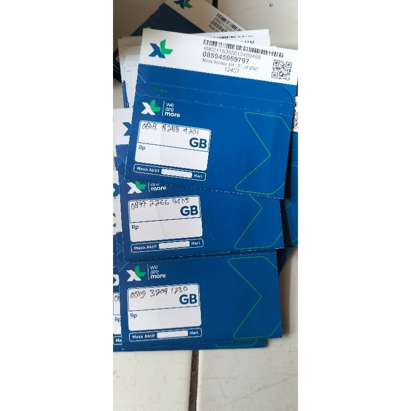 kartu aktif siap pakai , ( bekas wa ) HARGA YG TERTERA 1 BOX