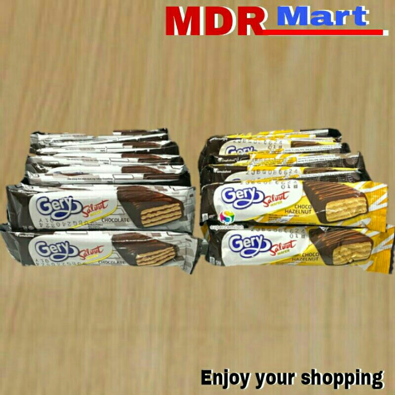 

GERY SALUT WAFER 1 BOX ISI 24 PCS RASA CHOCOLATE/CHOCO HAZELNUT