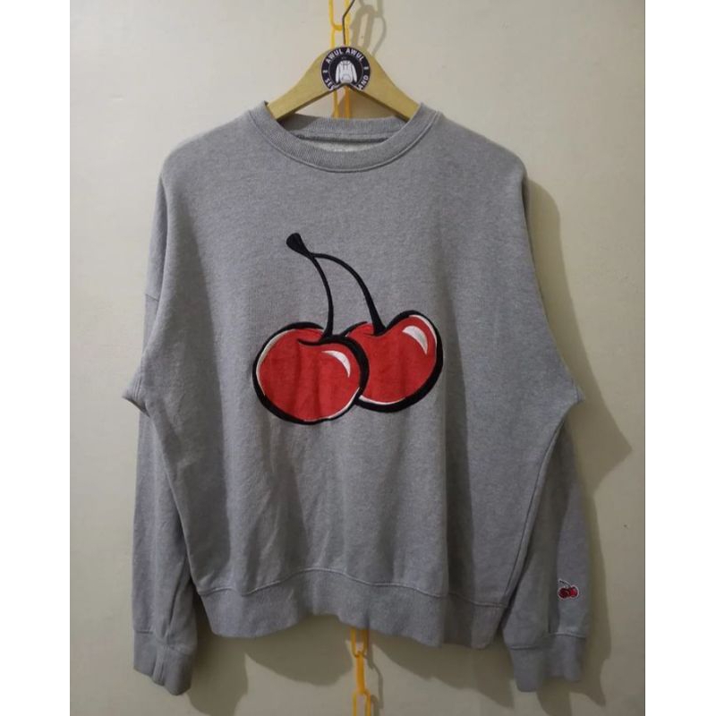 crewneck kirsh second