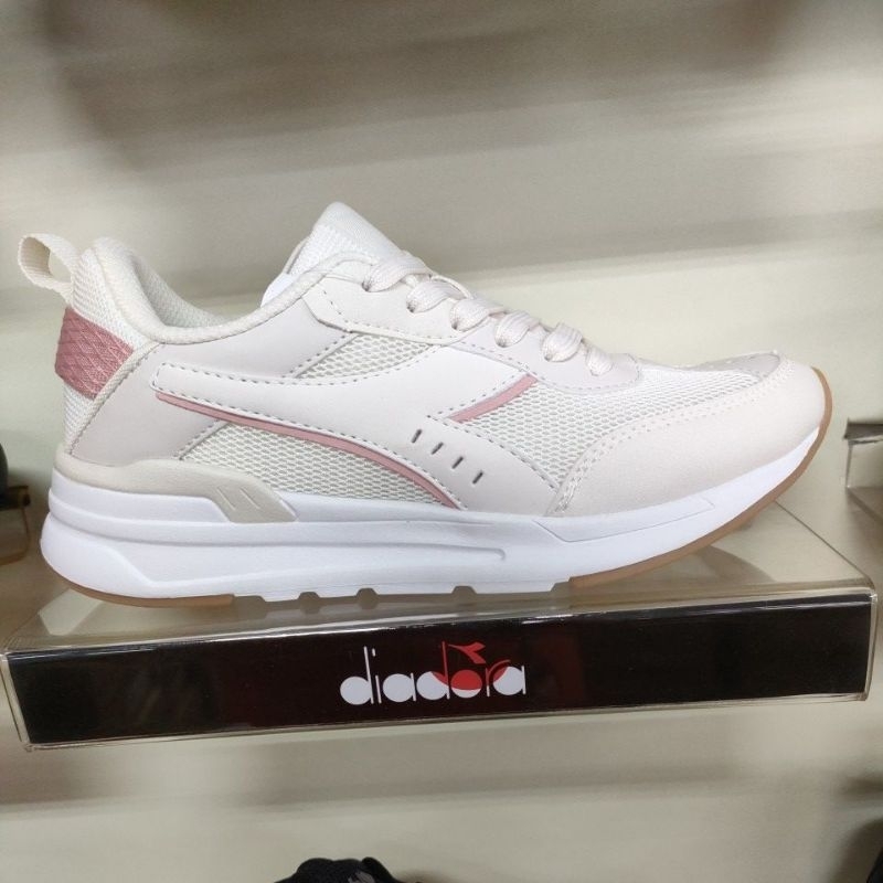 DIADORA MARTA SPORTS CASUAL WOMEN