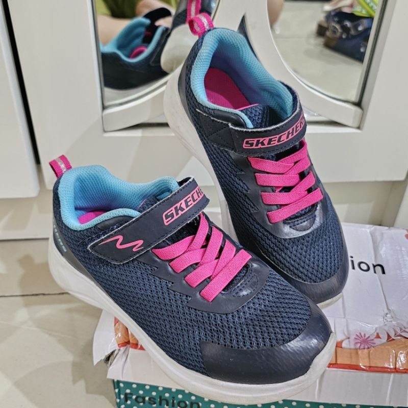 preloved sepatu Skechers