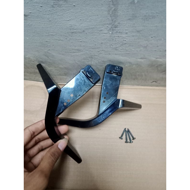 KAKI DUDUKAN TV POLYTRON PLD 32B1550 KAKI TV POLYTRON PLD 32B1550 + BAUT