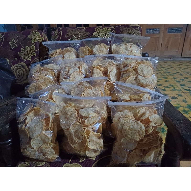 

Keripik Tempe Gurihh 250 gram