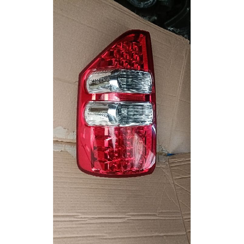 Stoplamp original Toyota Nav1