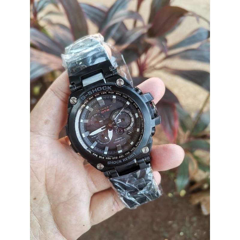 JAM TANGAN GSHOCK MTG-S1000BD-1ADR