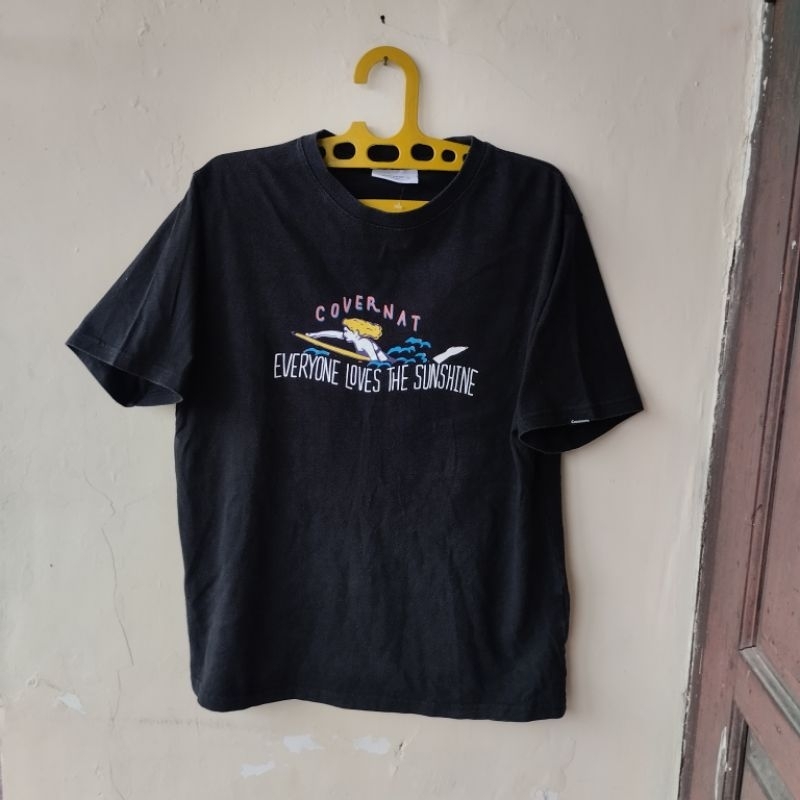 T-shirt Covernat hitam original