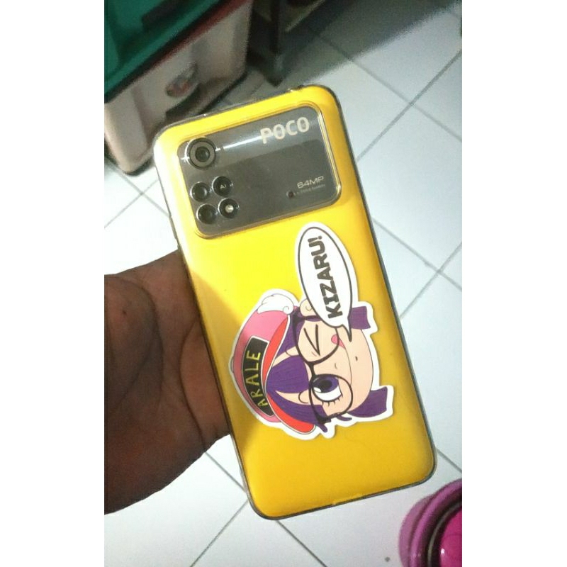 HP Poco M4 Pro RAM 8/256 (no retur)