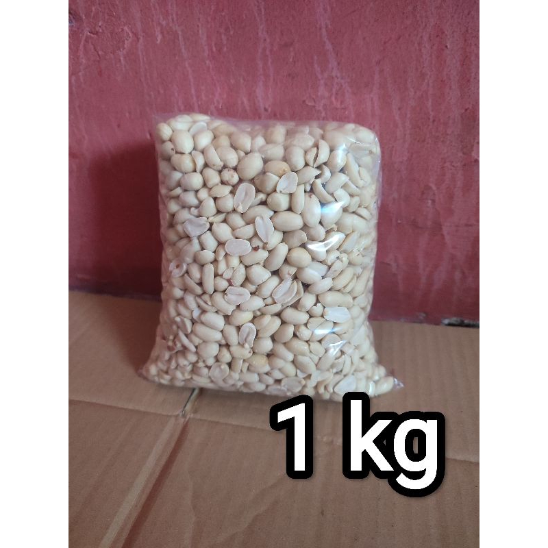 

KACANG TANAH KUPAS MENTAH 1 KG