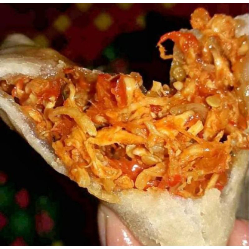 

Cireng Isi Ayam Suwir Daun Jeruk by KAKAK [ Isi 10 Pcs ] // Kemasan Vakum