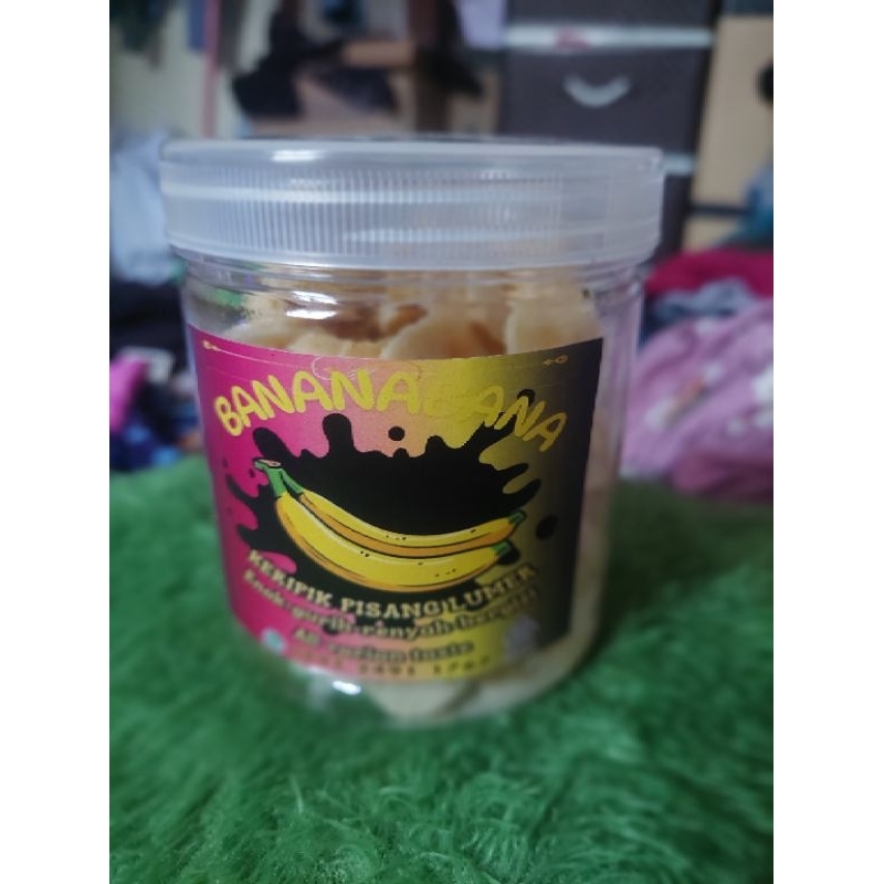 

keripik pisang lumer rasa tiramitsu 220gram