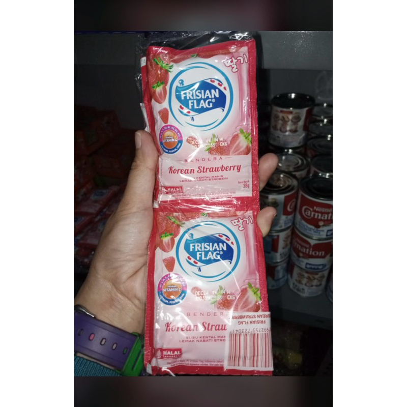 

frisian flag strawberry SKM sachet ( 1 pack isi 6pcs )