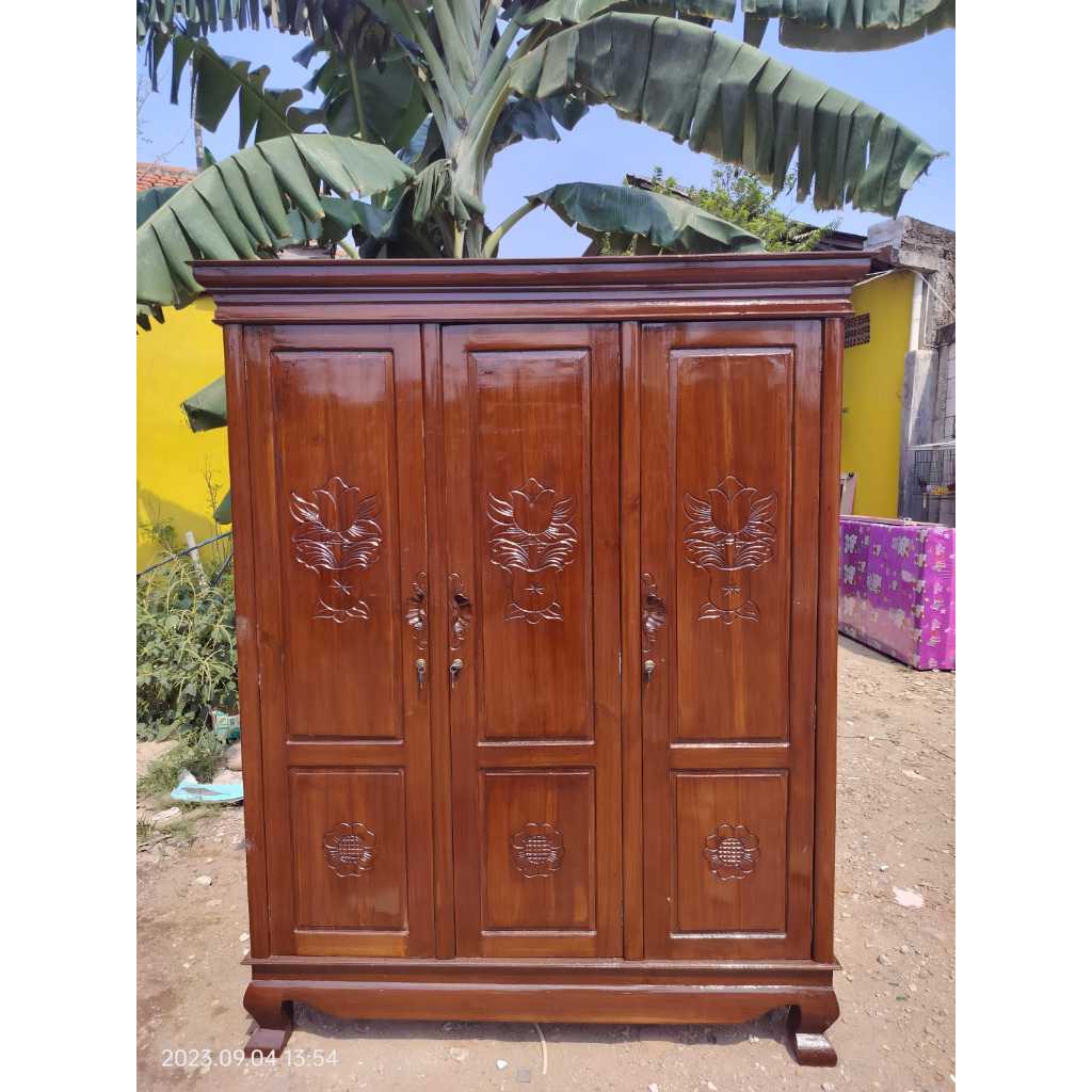Lemari pakaian kayu jati 3 pintu kekinian elegant minimalis / lemari baju gamis