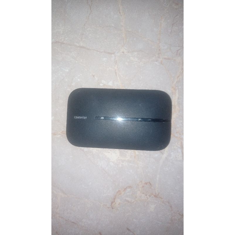 modem mifi unlock all operator HUAWEI e5576 ( bekas )