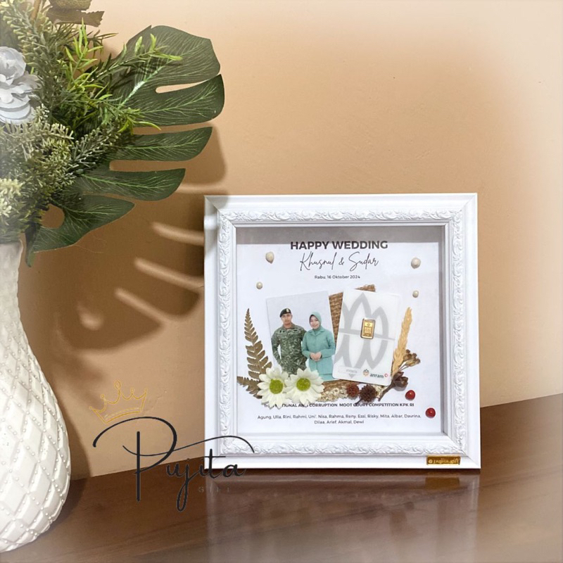 Hadiah Pernikahan Frame Bingkai 3D Custom Logam Mulia Antam Replika Hadiah Pernikahan Unik Makassar 