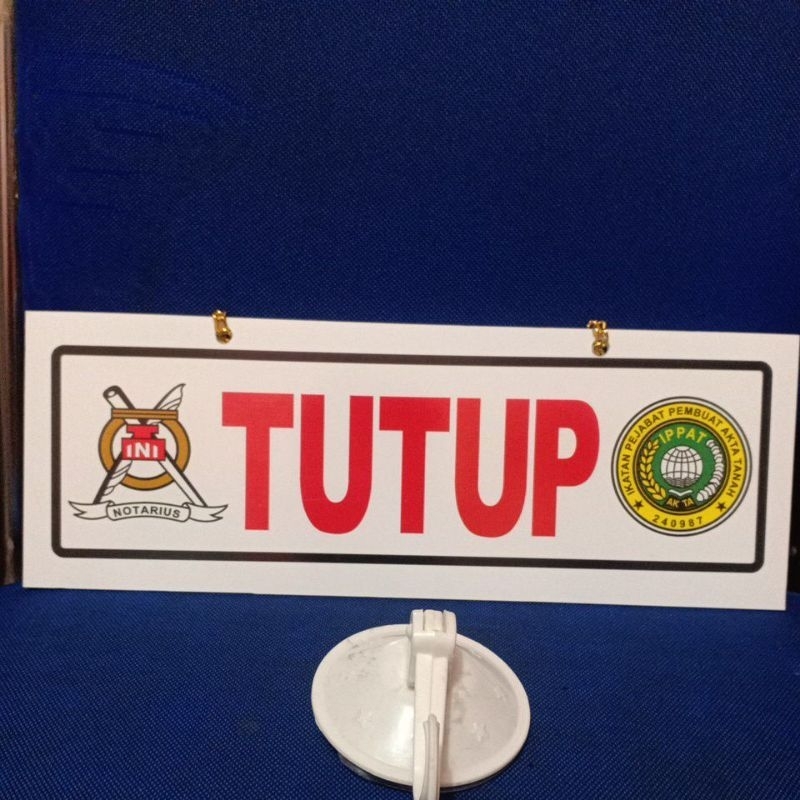 

BUKA TUTUP