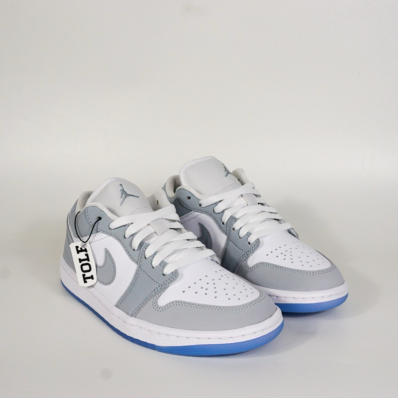 Air Jordan 1 Low Wolf Grey