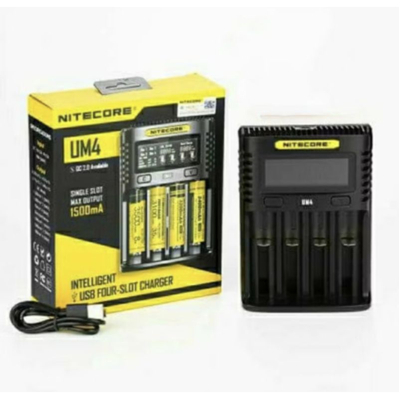 Charger Nitecore UM4 Intelligent USB Charger LCD Display