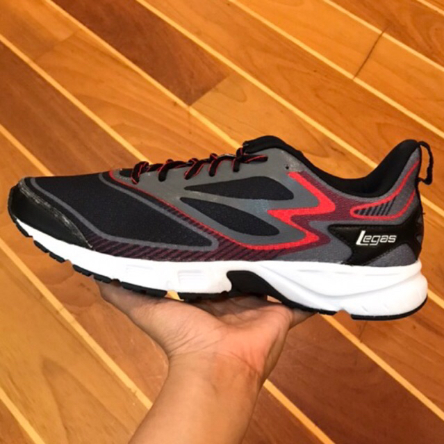 CUCI GUDANG SEPATU LEAGUE & LEGAS ORIGINAL 100%