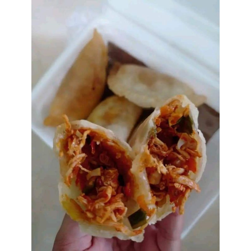 

Cireng isi ayam suwir murah 10pcs/pack