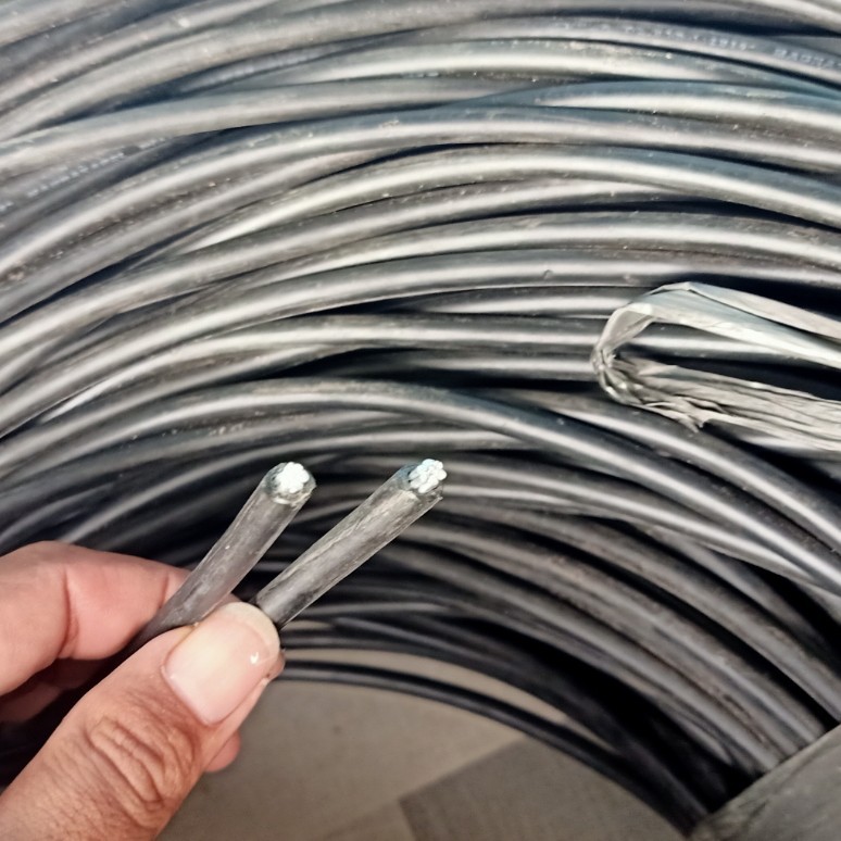 PER METER / Kabel PLN TIC SR twisted NFA2X 2x10mm MERINDO ( TWISTID 2x10mm2 2x10 mm 2 x 10 )