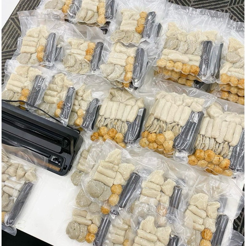 

Pempek Palembang Asli ikan tenggiri isi 30 produksi by dimsum Alen