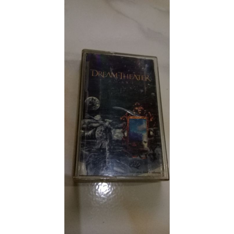 Kaset Dream Theater - Awake