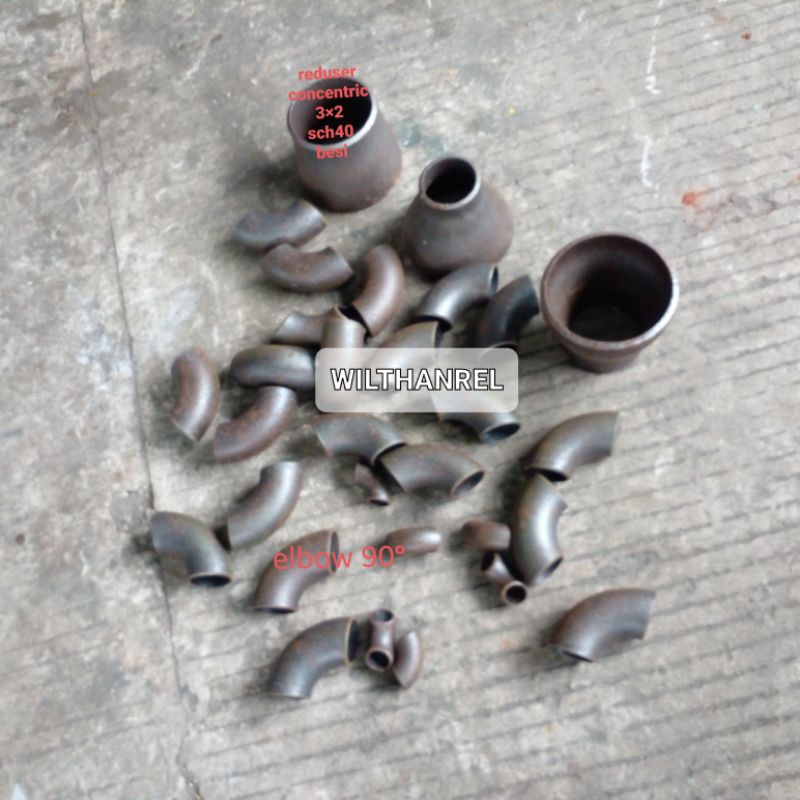 reduser concentric sch40 1 1/2*1 besi