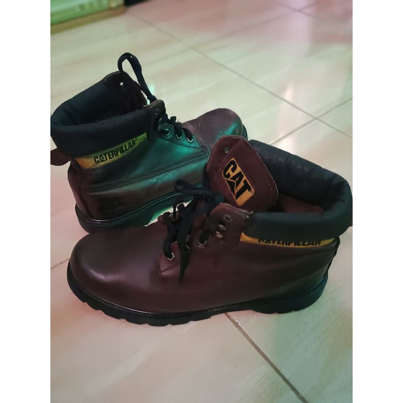 Bismillah,,, Second Branded Sepatu Kulit CATERPILLAR Boots Size 45 Insole 28.5