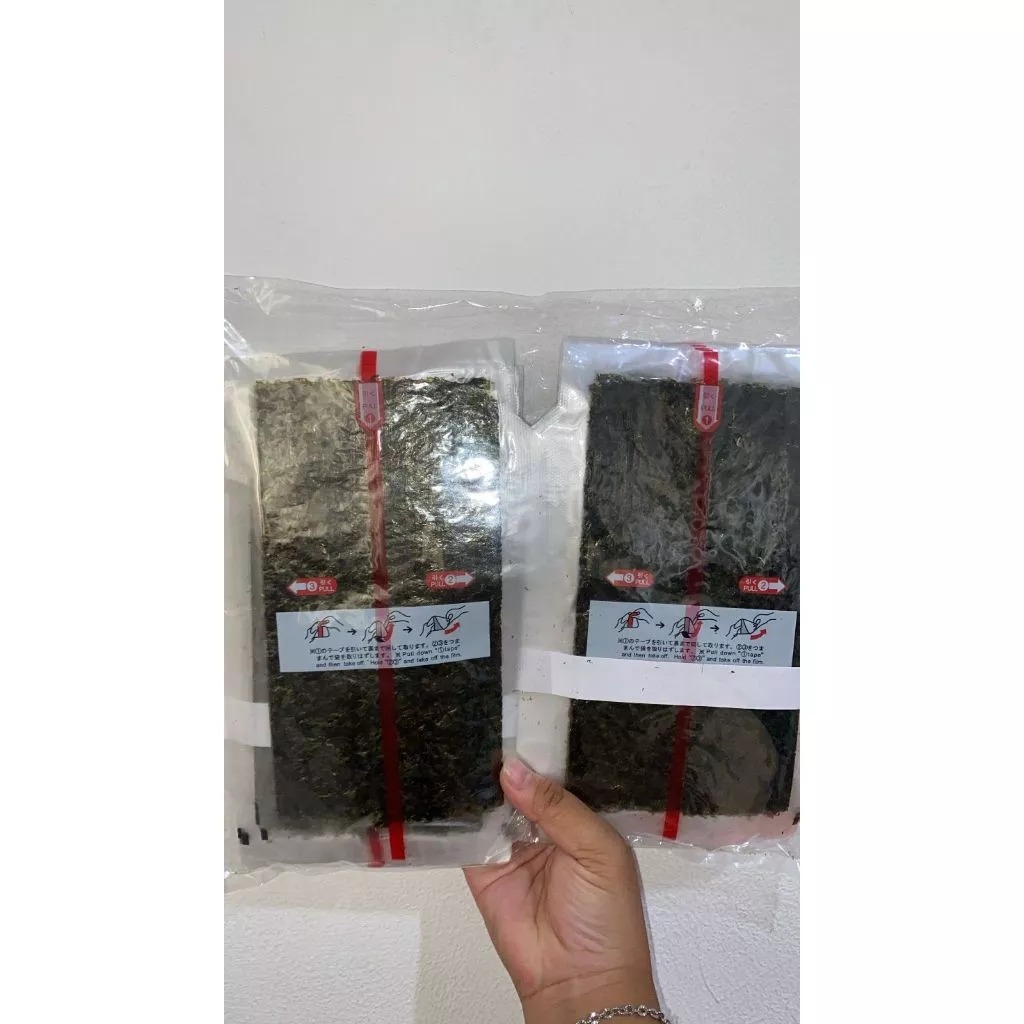 

SUSHI NORI ONIGIRI 100 LEMBAR LIST MERAH ONIGIRI 100 SHEET PREMIUM QUALITY
