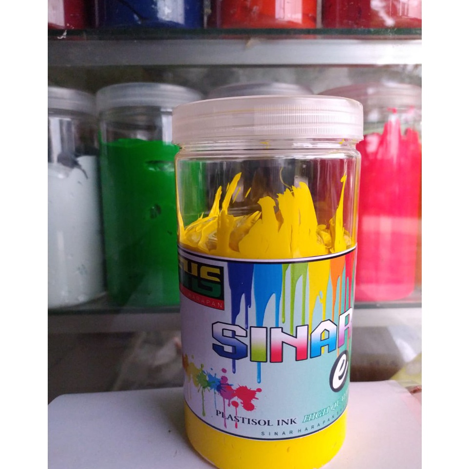 

KODE I39Q Plastisol warna kuning SINAR HARAPAN SABLON kemasan 1kg