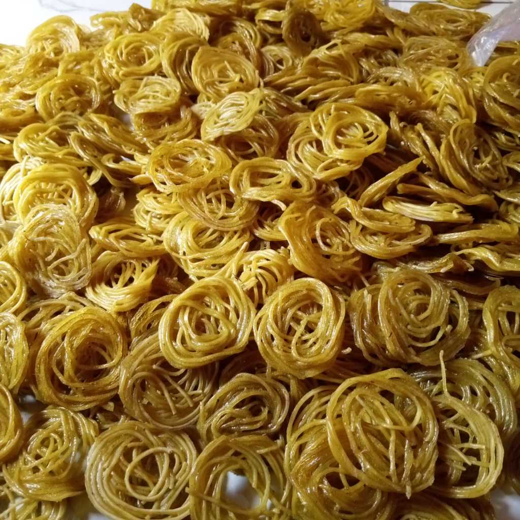 

Kerupuk Mie Kuning Mentah 250gr