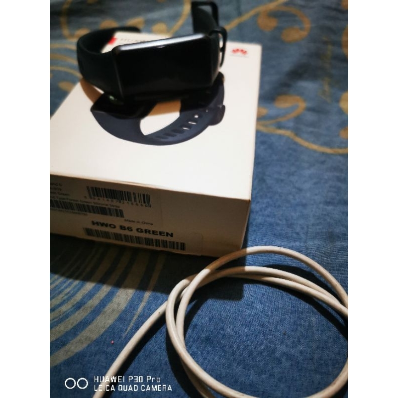 HUAWEI BAND 6 . SMARTWATCH