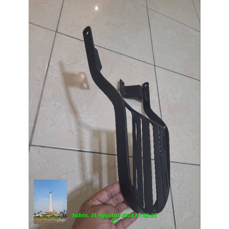 Bracket Top Box X-Ride 115