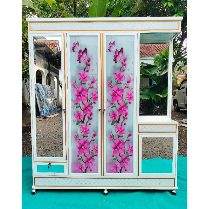 Lemari Alumunium lemari pakaian  Dobel Rias Simple buat tempat baju dan tempat make up. free ongkir 