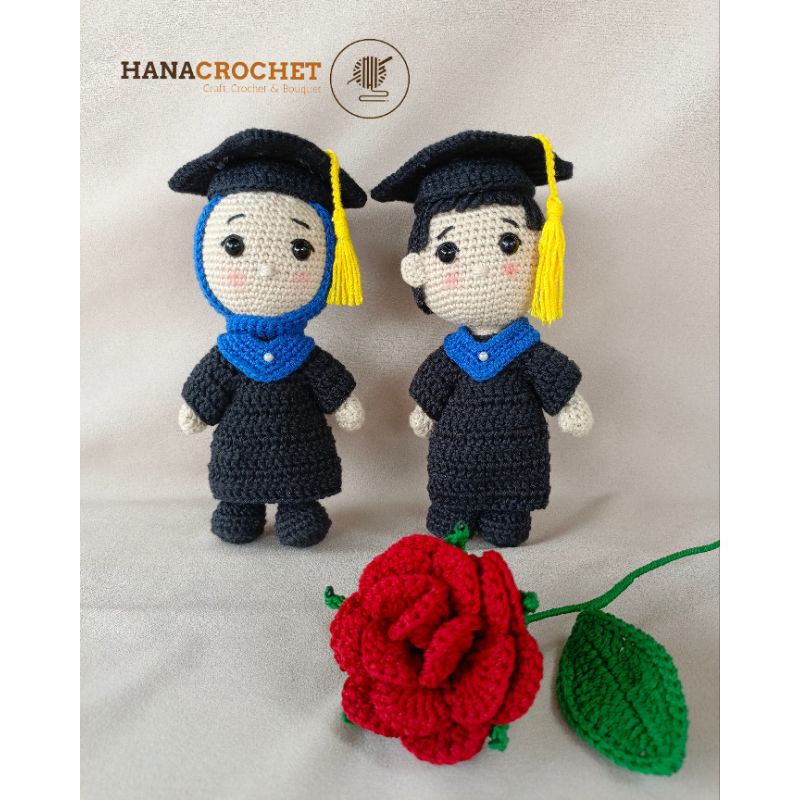 Hana Crochet - Boneka Wisuda Rajut (HANYA BONEKA) Tanpa Box Mika