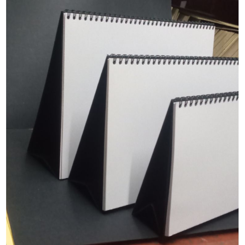 

BAHAN KALENDER MEJA A5