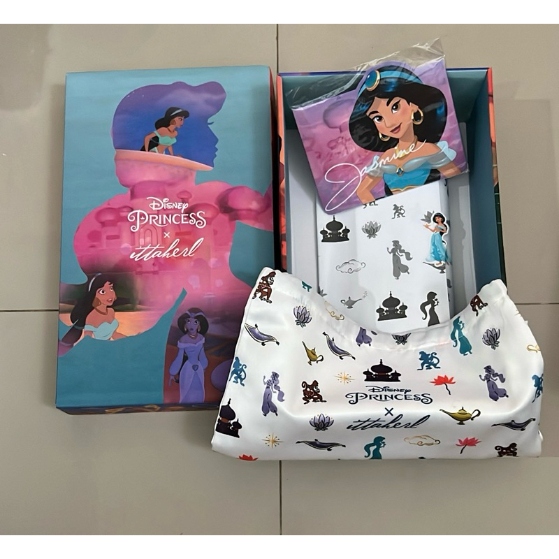 Ittaherl Princess Jasmine Box DB Wrapping Paper