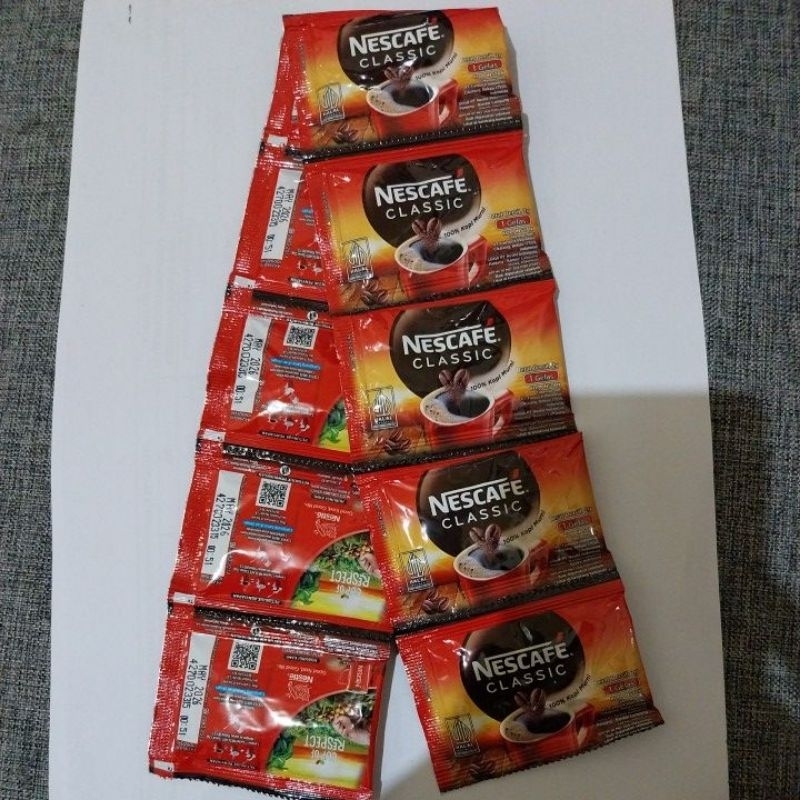 

1renceng isi10 sachet Nescafe Classic 2g