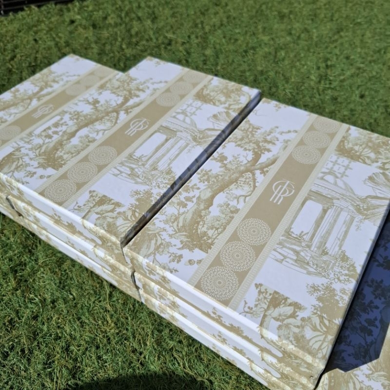 

Custom box tebal 21x13x2