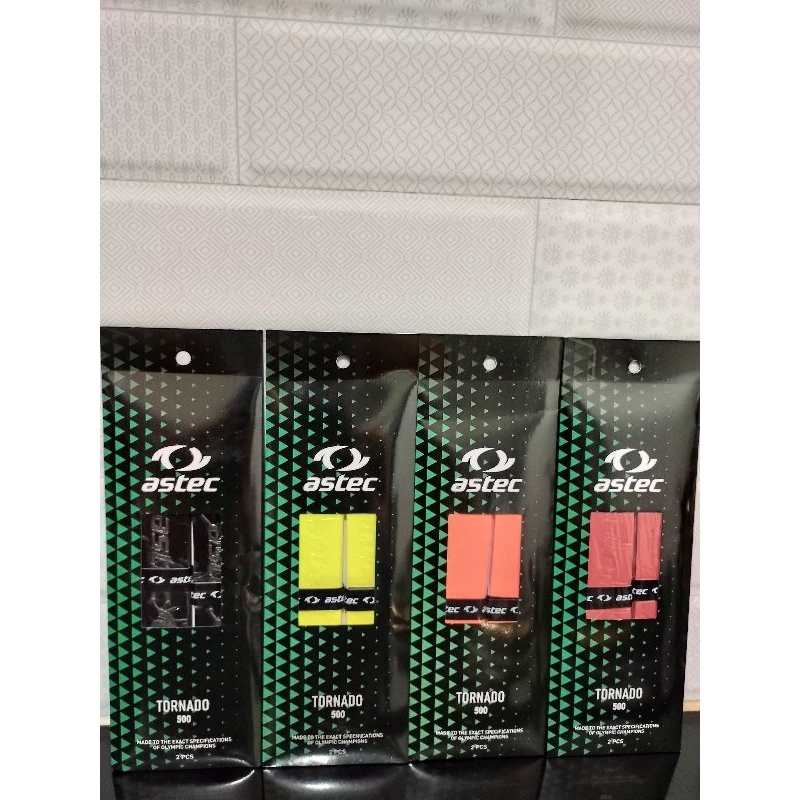 grip astec raket bulutangkis