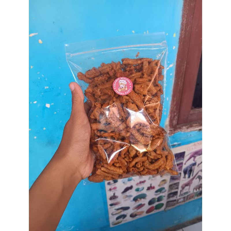 Kripik Usus Krispy Pedas Daun Jeruk 1/2 kg