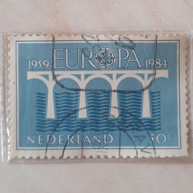 

Perangko Belanda Europa (C.E.P.T.) 1984 - Bridge, 25th Anniversary of C.E.P.T (Bridge as Connecting Symbol) Tahun 1984