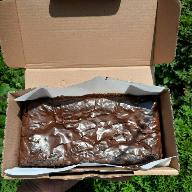 

Fudgy Brownies Nyoklat Premium Chewy Size 20×10 Hampers