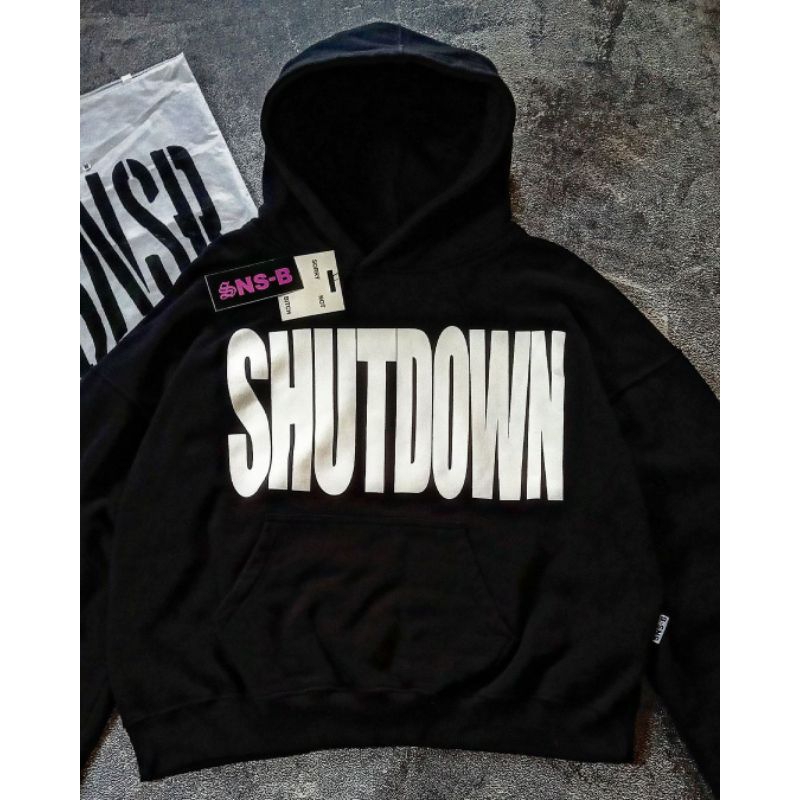 SHUTDOWN.BLACK | HOODIE BOXY | SORRYNOTSORRY.BI+CH