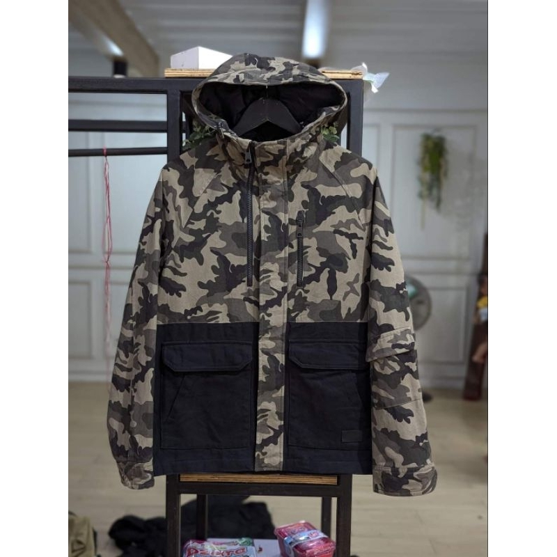 parka camo zara